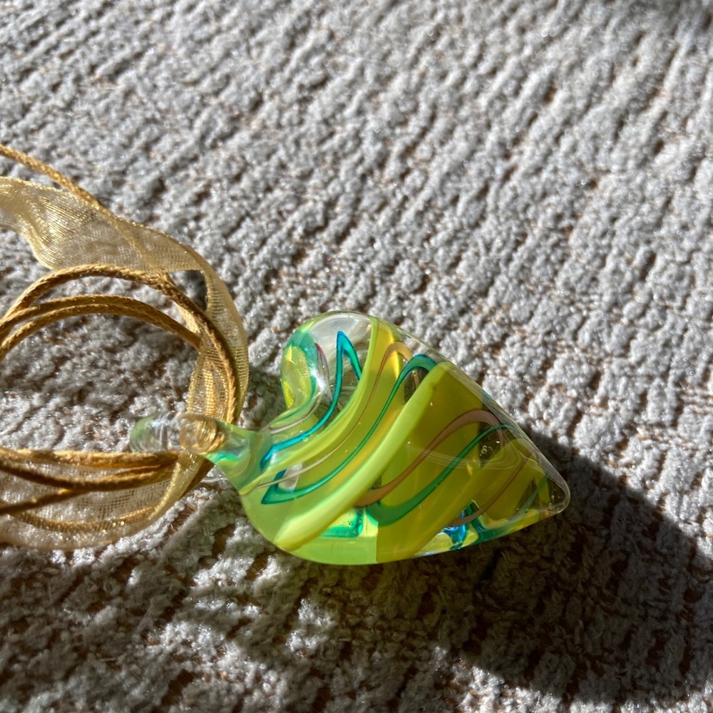 Morano Glass heart pendant ribbon necklace